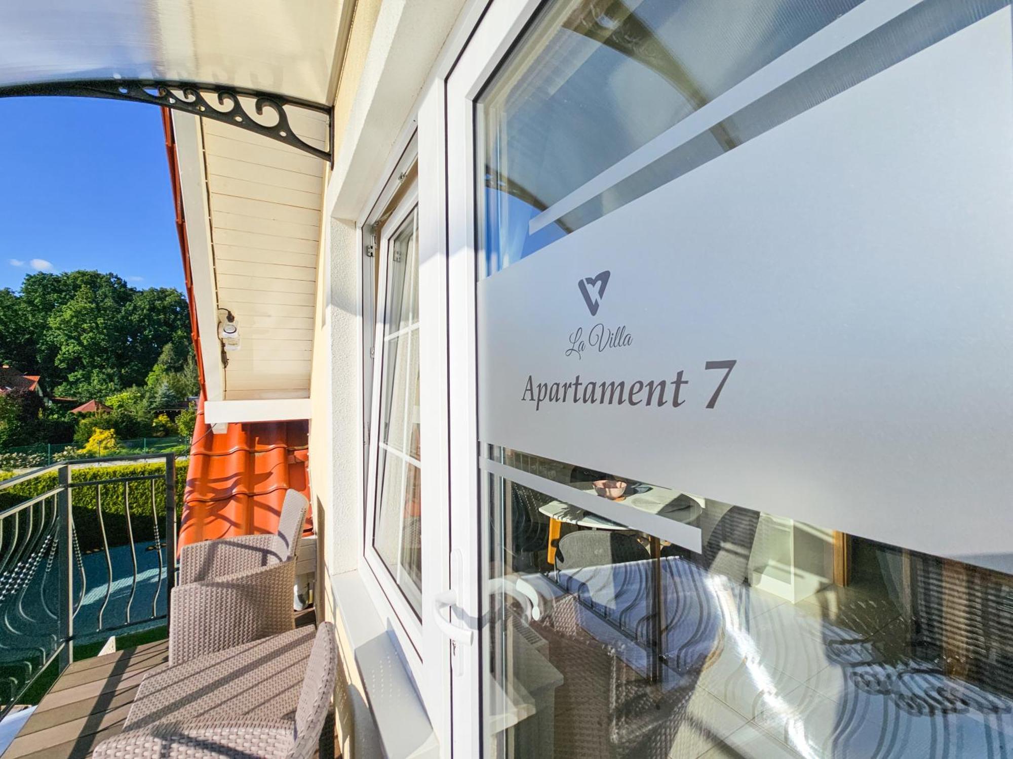 Apartamenty "La Villa" Z Klimatyzacja, Ogrodem, Parkingiem, Blisko Centrum Kudowa Zdroj Luaran gambar